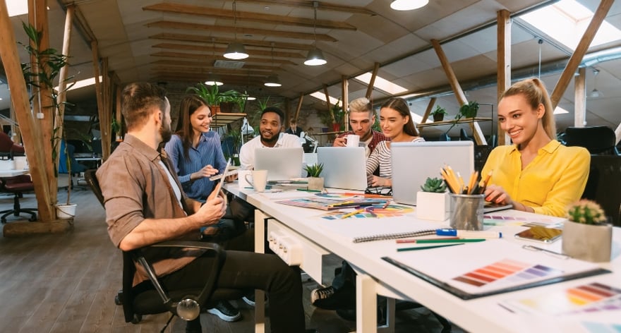 How to Choose the Right Niche for Sustainable Agency Growth